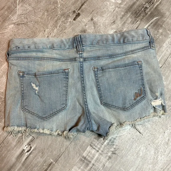 Express Distressed Stretch Denim Shorts - Picture 3 of 3